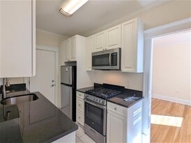 Building Photo - Chauncy Court Apartments