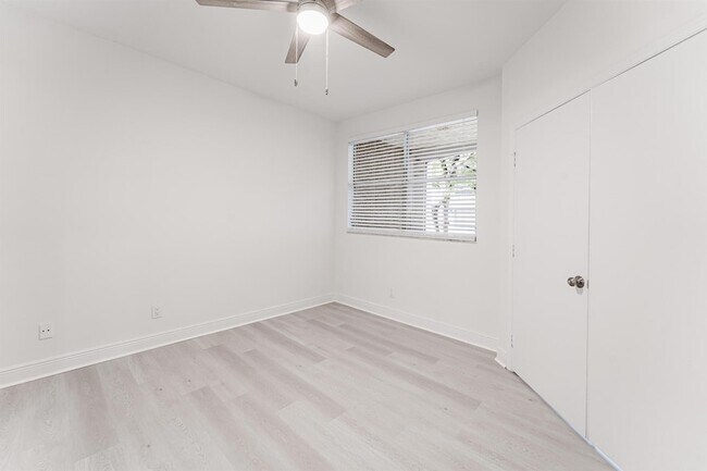 Building Photo - 20889 St Andrews Blvd