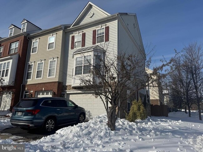 Building Photo - 42474 Magellan Square