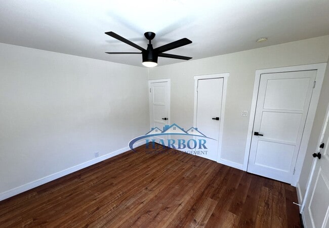 Building Photo - Spacious 3-Bedroom 1.5 Bath with a Large B...