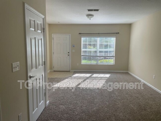 Building Photo - 6515 Arching Branch Cir