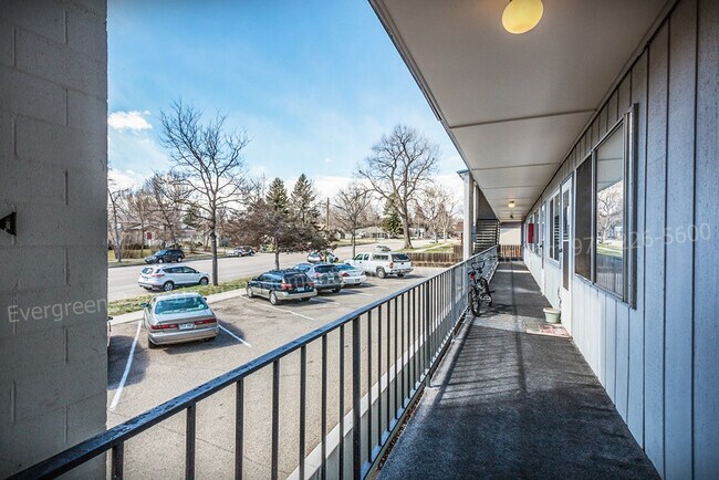 Building Photo - 500 Laporte Ave