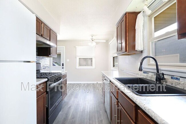 Building Photo - 7512 Wilden Dr