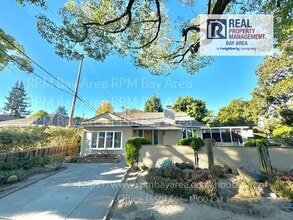 Building Photo - Bright 4-Bedroom, 2-Bath Single-Level Home with Bonus Room – Palo Alto