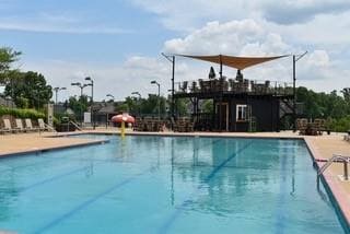 Building Photo - 6615 W Valley View Rd