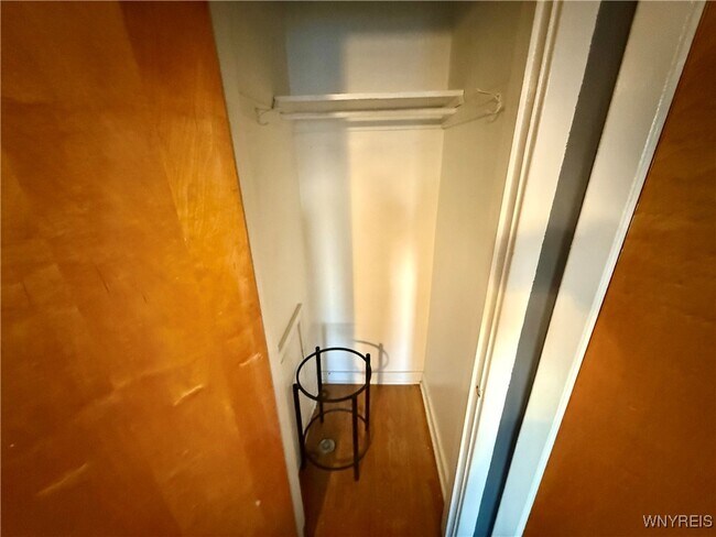 Building Photo - 91 Bloomfield Ave