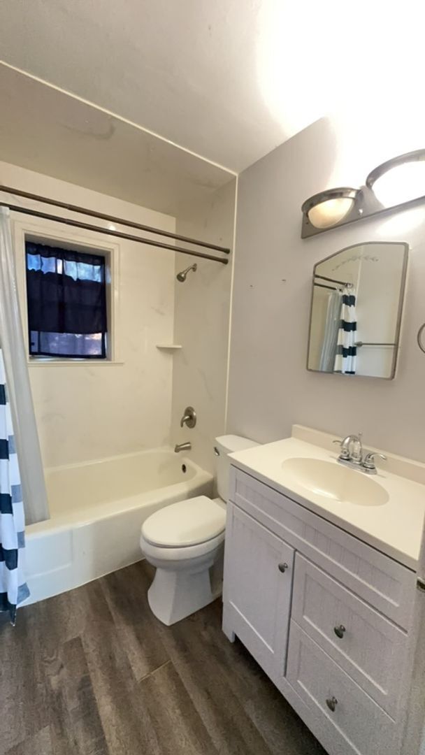 Building Photo - 2 bed 1 bath Aztec NM