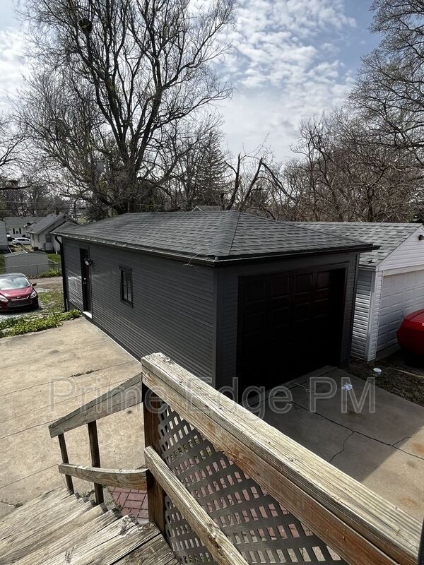 Building Photo - 4027 F St