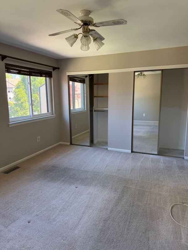 Building Photo - 706 Bismark Way