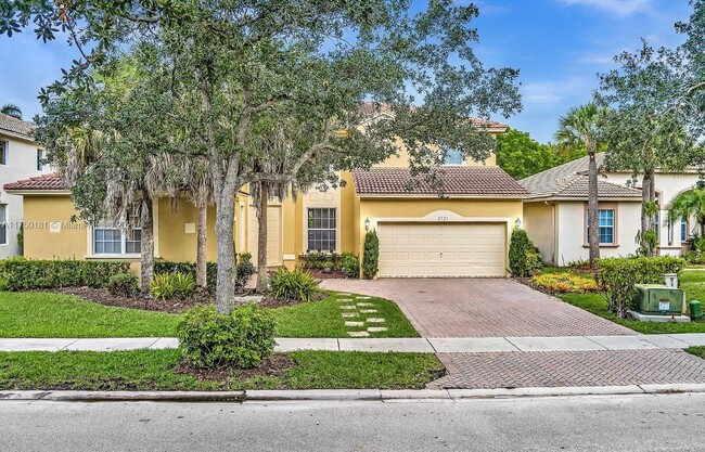 Primary Photo - 3731 W Gardenia Ave