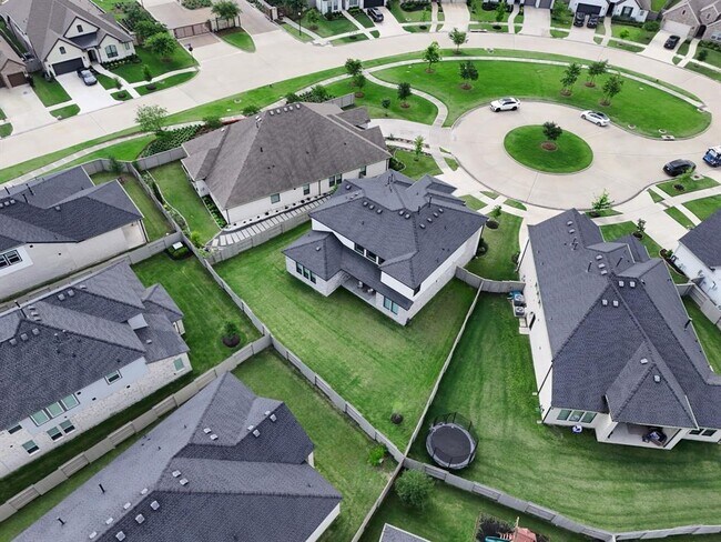 Building Photo - 4706 Oak Glen Ct