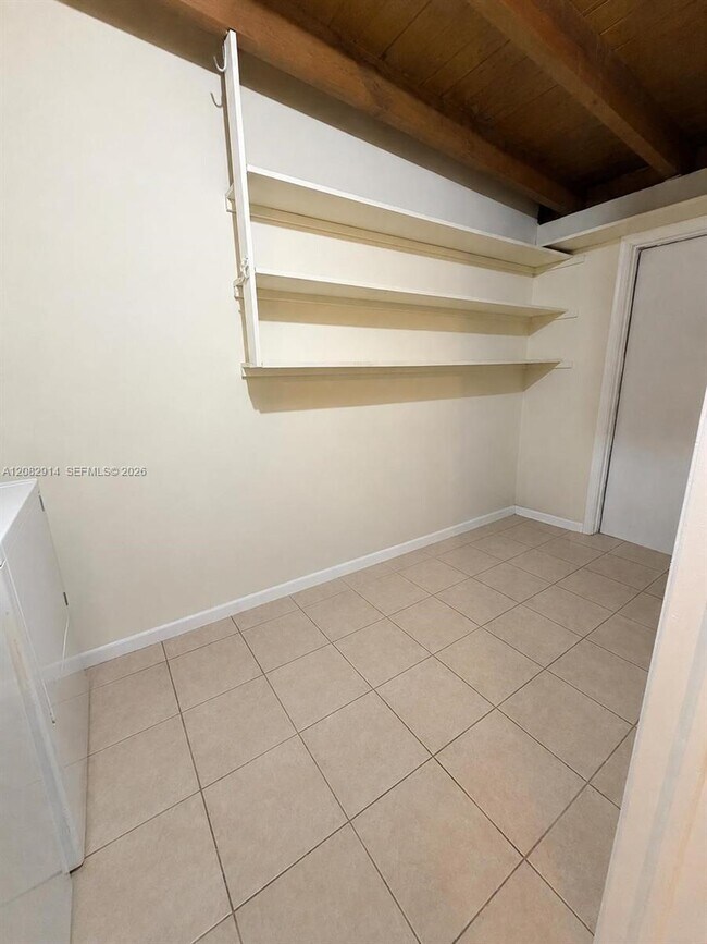 Building Photo - 7752 SW 106th St