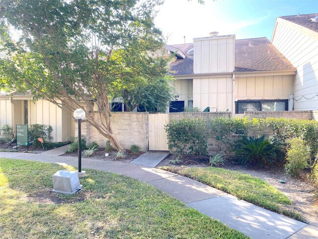 Building Photo - 3166 Windchase Blvd