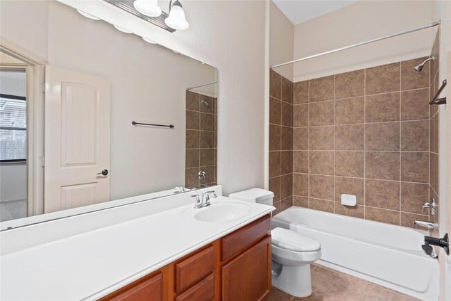 Building Photo - 2886 Aurelia Ln