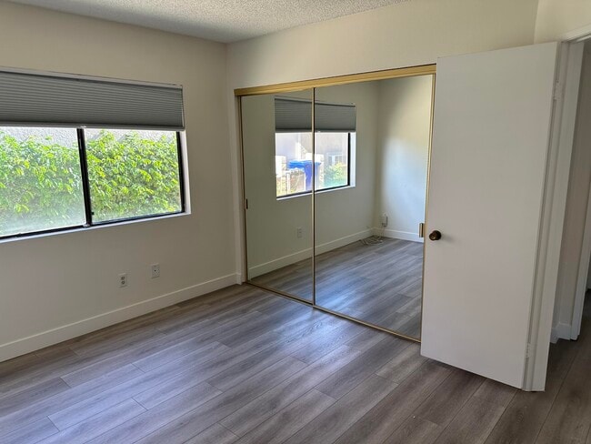 Building Photo - 40461 Bay Hill Way