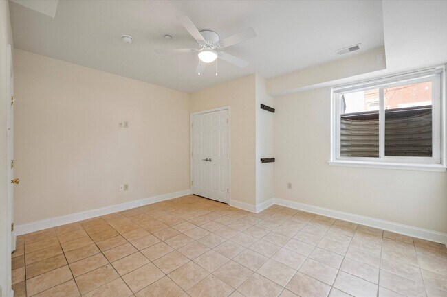 Building Photo - 1916 N 18th St