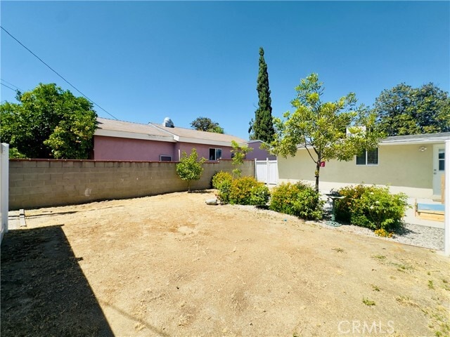 Building Photo - 8657 Ranchito Ave