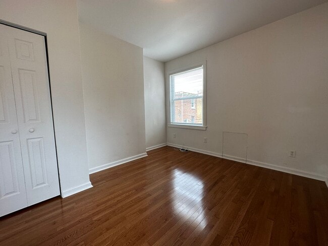 Building Photo - Available August 1, 2025; Lease will end J...