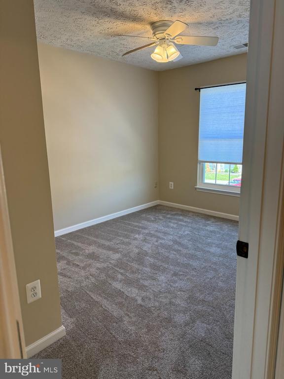 Building Photo - 1064 Jeanett Way