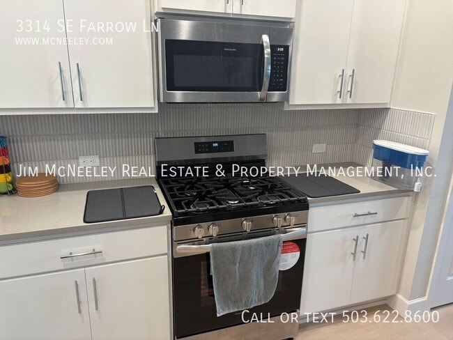 Building Photo - 3314 SE Farrow Ln