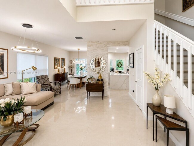 Building Photo - 16445 Sapphire Pl