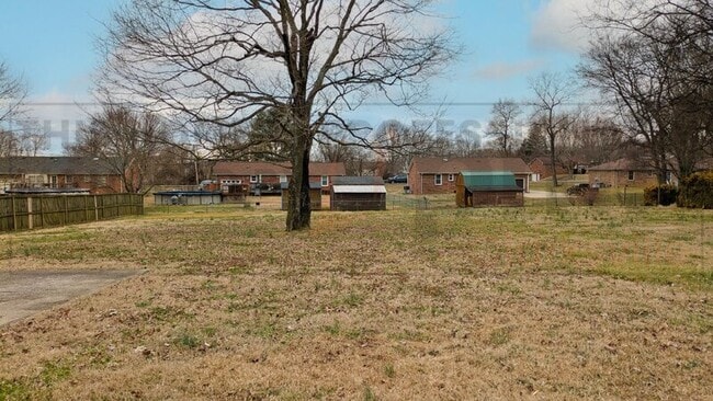Building Photo - 3412 Melrose Dr