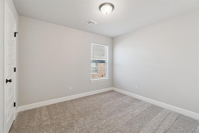 Building Photo - 19701 Brookville Dr