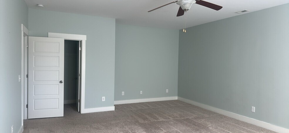 Building Photo - 1001 Anchors Bend Way