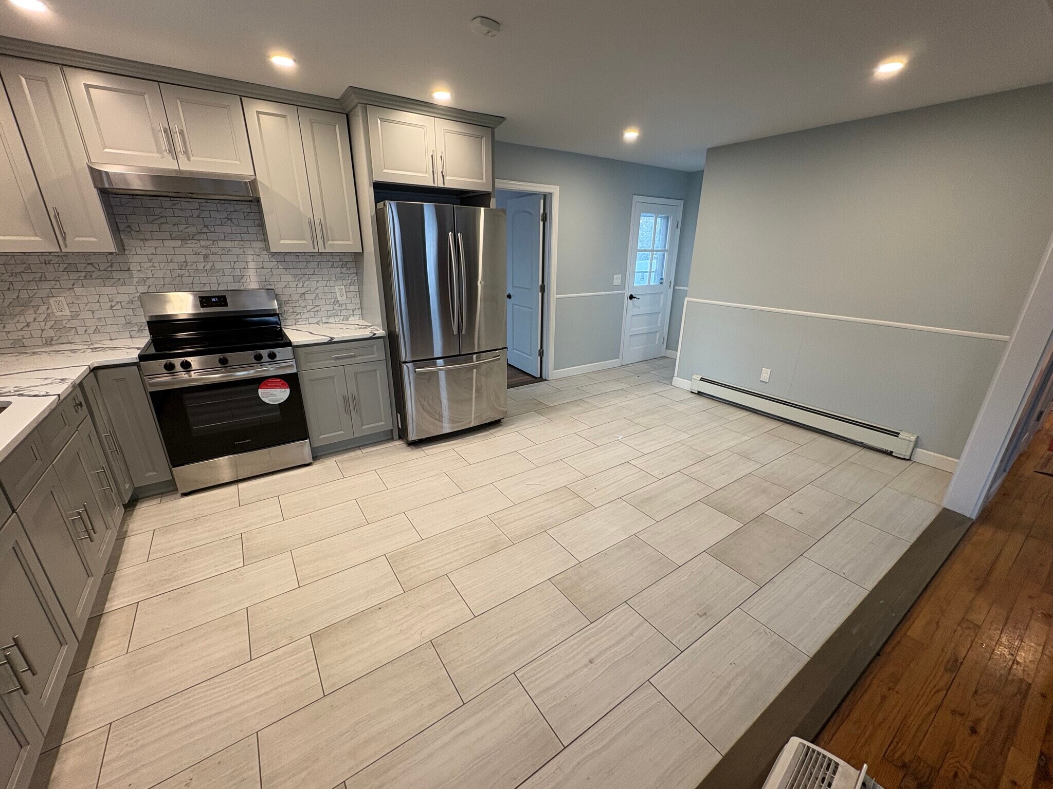 Building Photo - 16 Arrowhead Dr