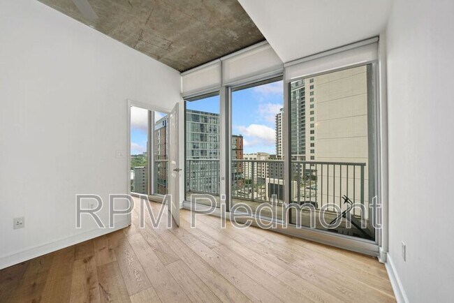 Building Photo - 44 Peachtree Pl NW