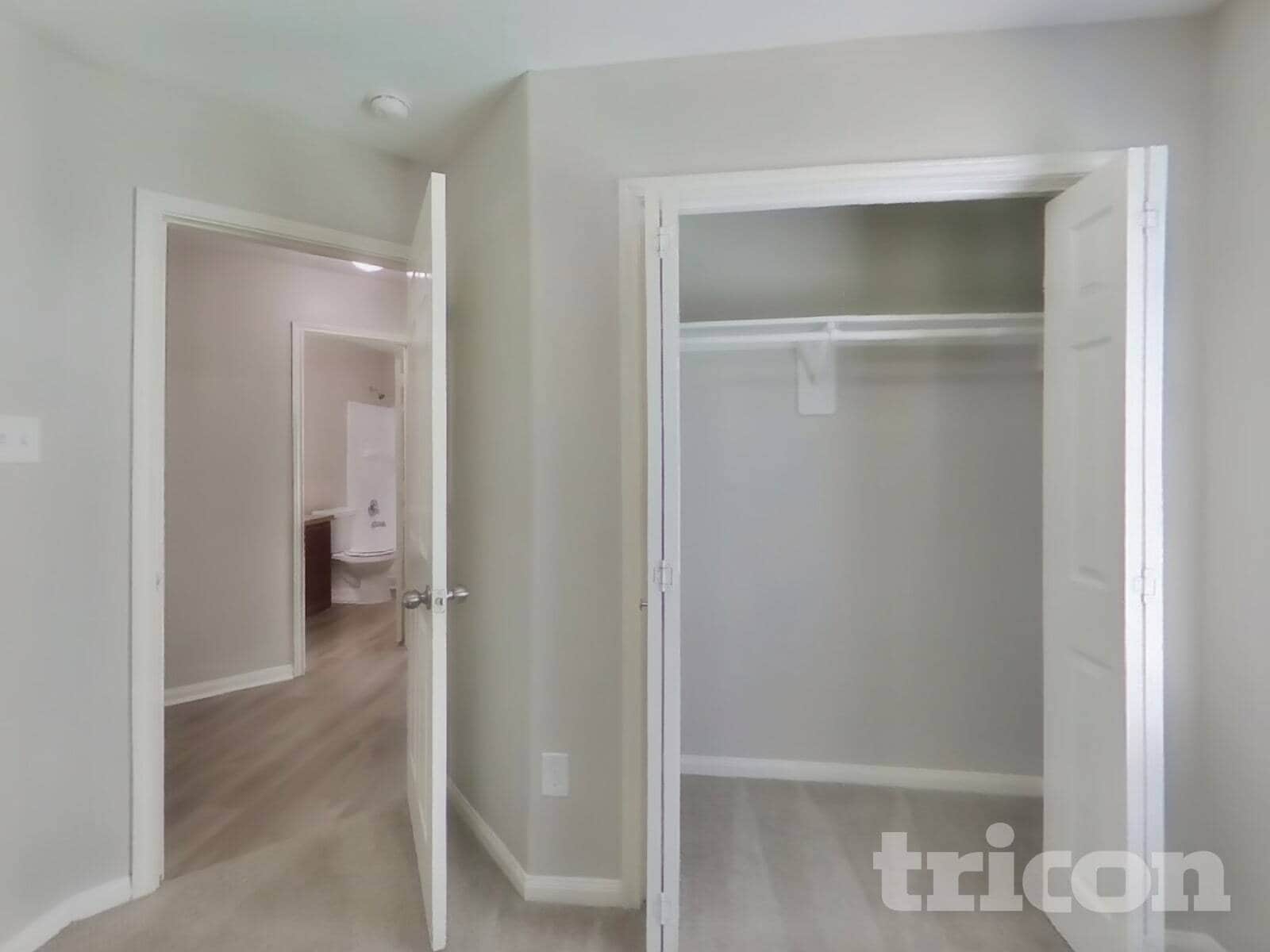 Building Photo - 21455 Wilona Way