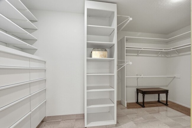 Building Photo - Stunning 3,488 Sq. Ft. Home with Pool & 3-Car Garage