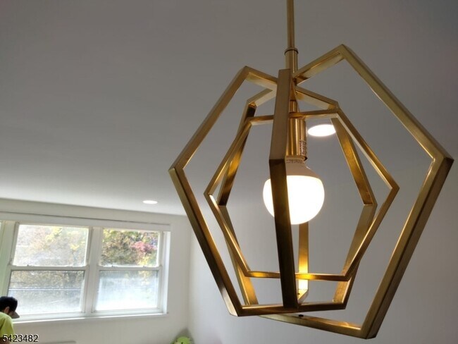 Building Photo - 22 Cottage St