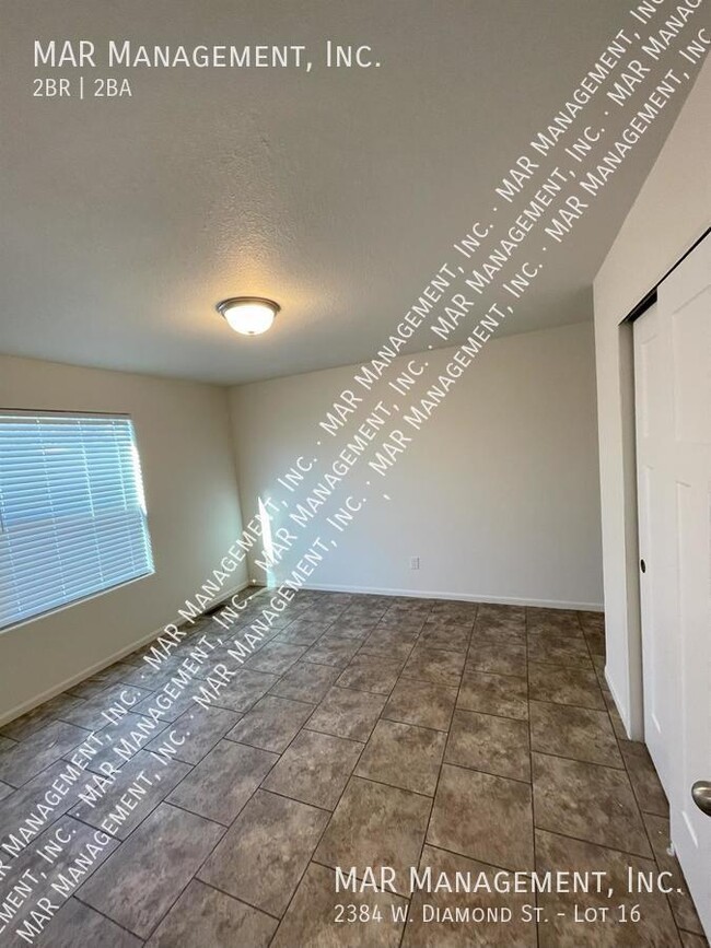 Building Photo - 2384 W Diamond St