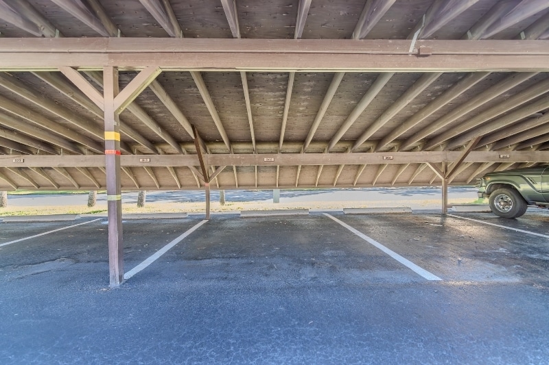 Building Photo - 1515 Huntington Ln