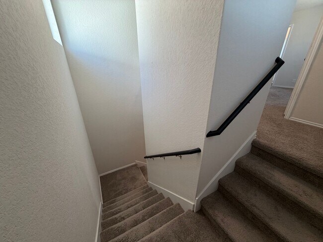 Building Photo - Redbird Ranch/ DR Horton Home For rent