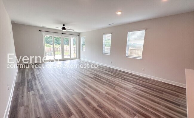 Building Photo - 108 Jude Ln