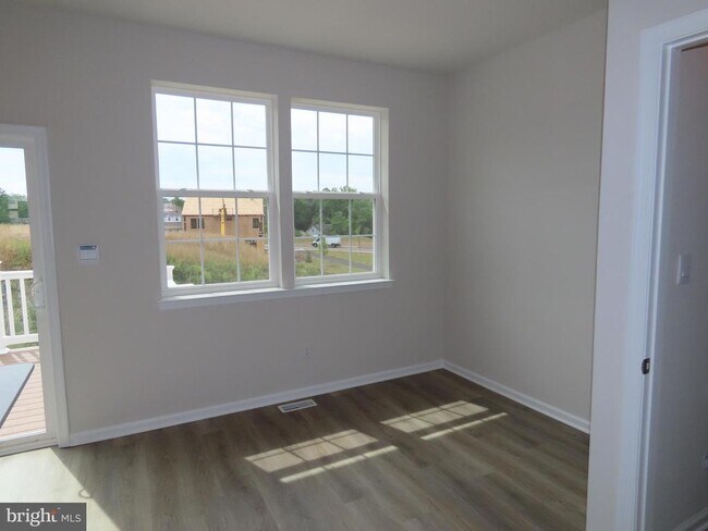 Building Photo - 3074 Martha Wy
