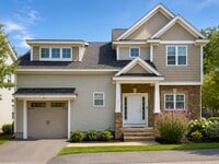 Building Photo - 30 Boardwalk Dr