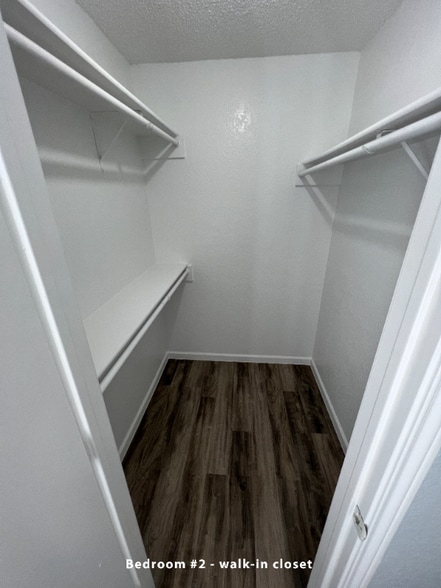 Building Photo - 3738 Hulen Park Cir