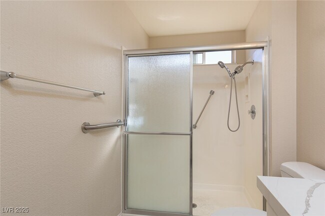 Building Photo - 2432 Palmridge Dr