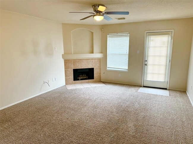 Building Photo - 2203 Cold River Dr