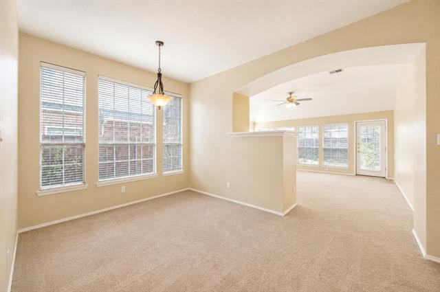Building Photo - 10701 Nashville Dr