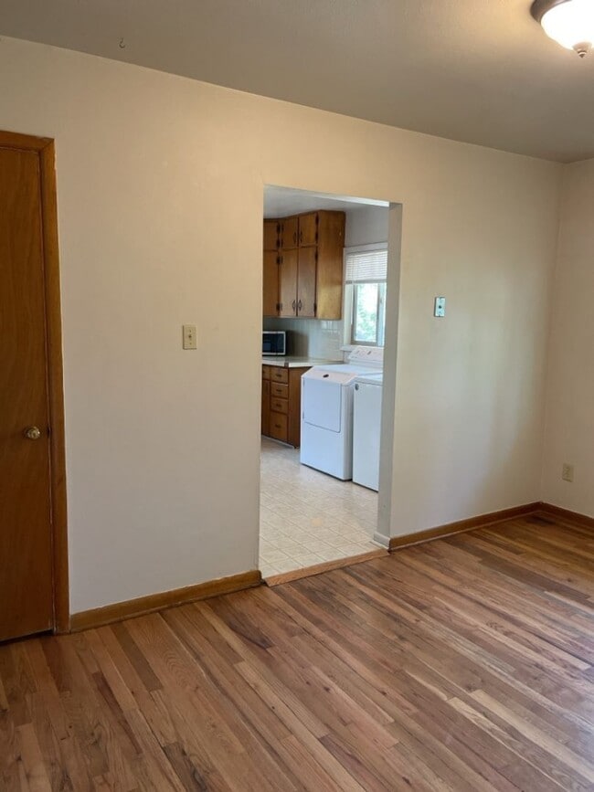 Building Photo - 1708-1710 Morningside Dr