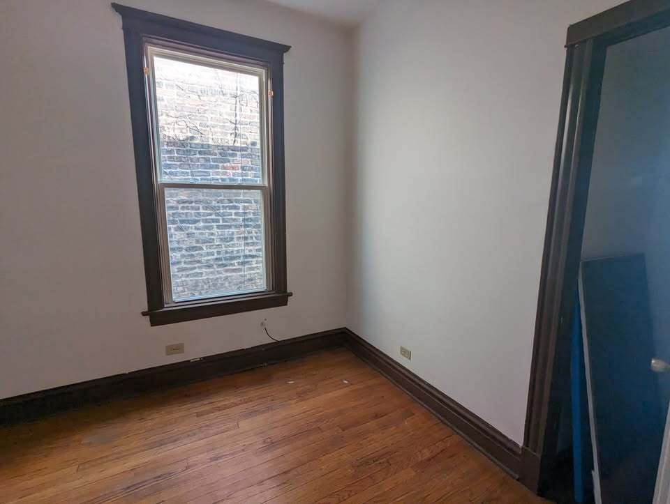 Building Photo - 6215 S Eberhart Ave