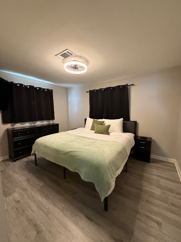 Building Photo - 3523 Susan Lewis Dr