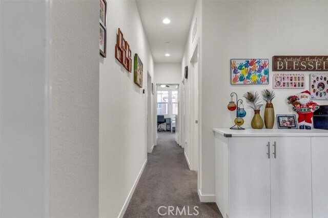 Building Photo - 30 Finch