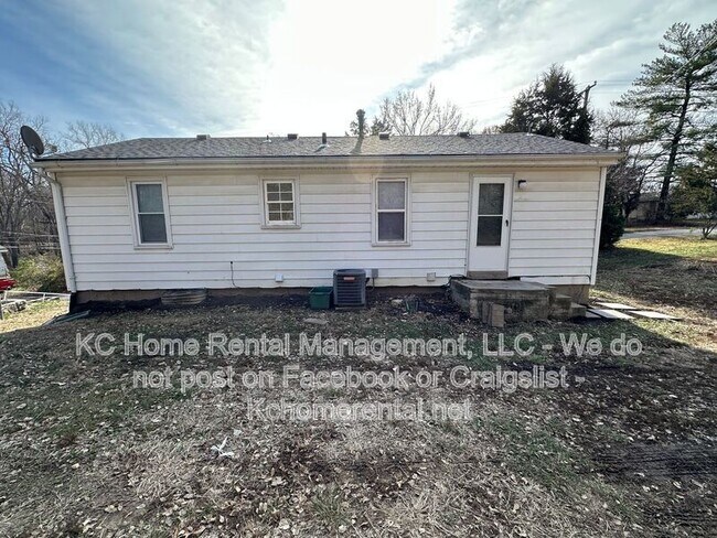 Building Photo - 2010 Bunker Ave