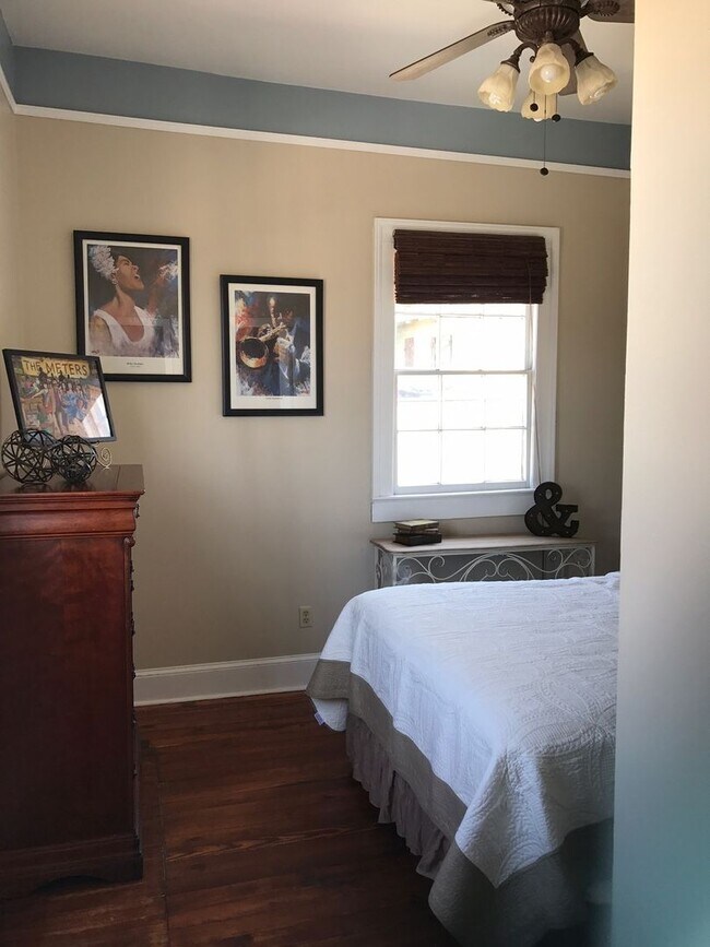 Building Photo - Charming 2BR Condo in Marigny