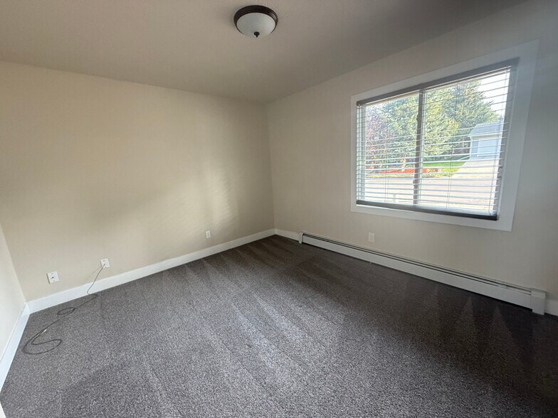 Building Photo - 1706 Monte Vista Ln